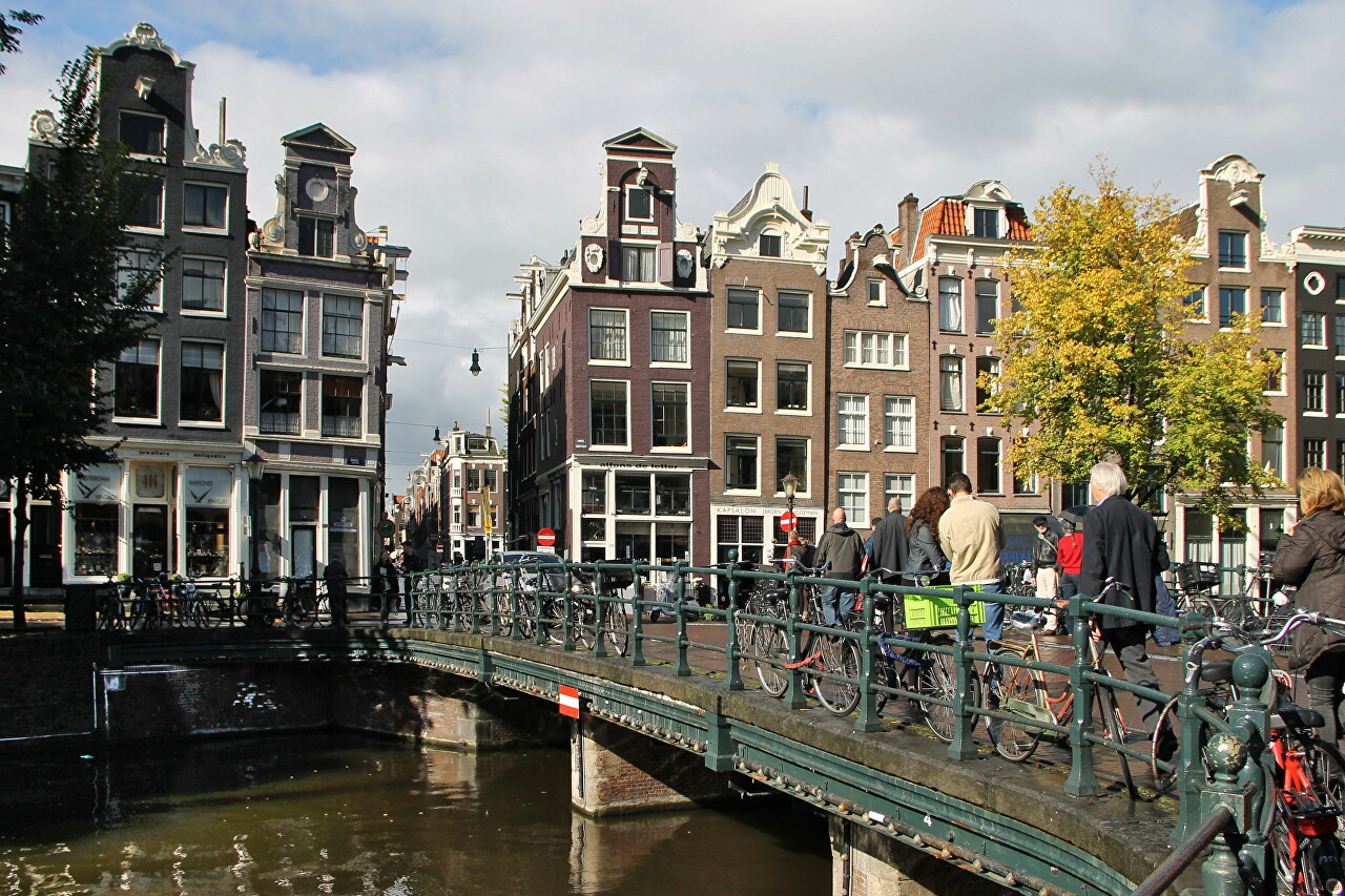 Singel Canal Embankments, Amsterdam
