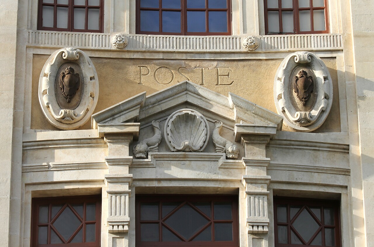 Palace of the Post, Catania